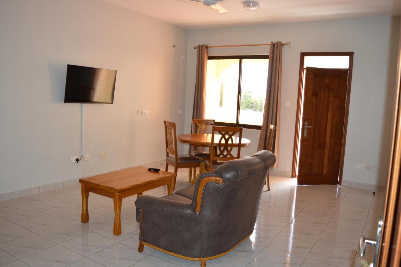Hotel Tiffany Mombasa Kültér fotó