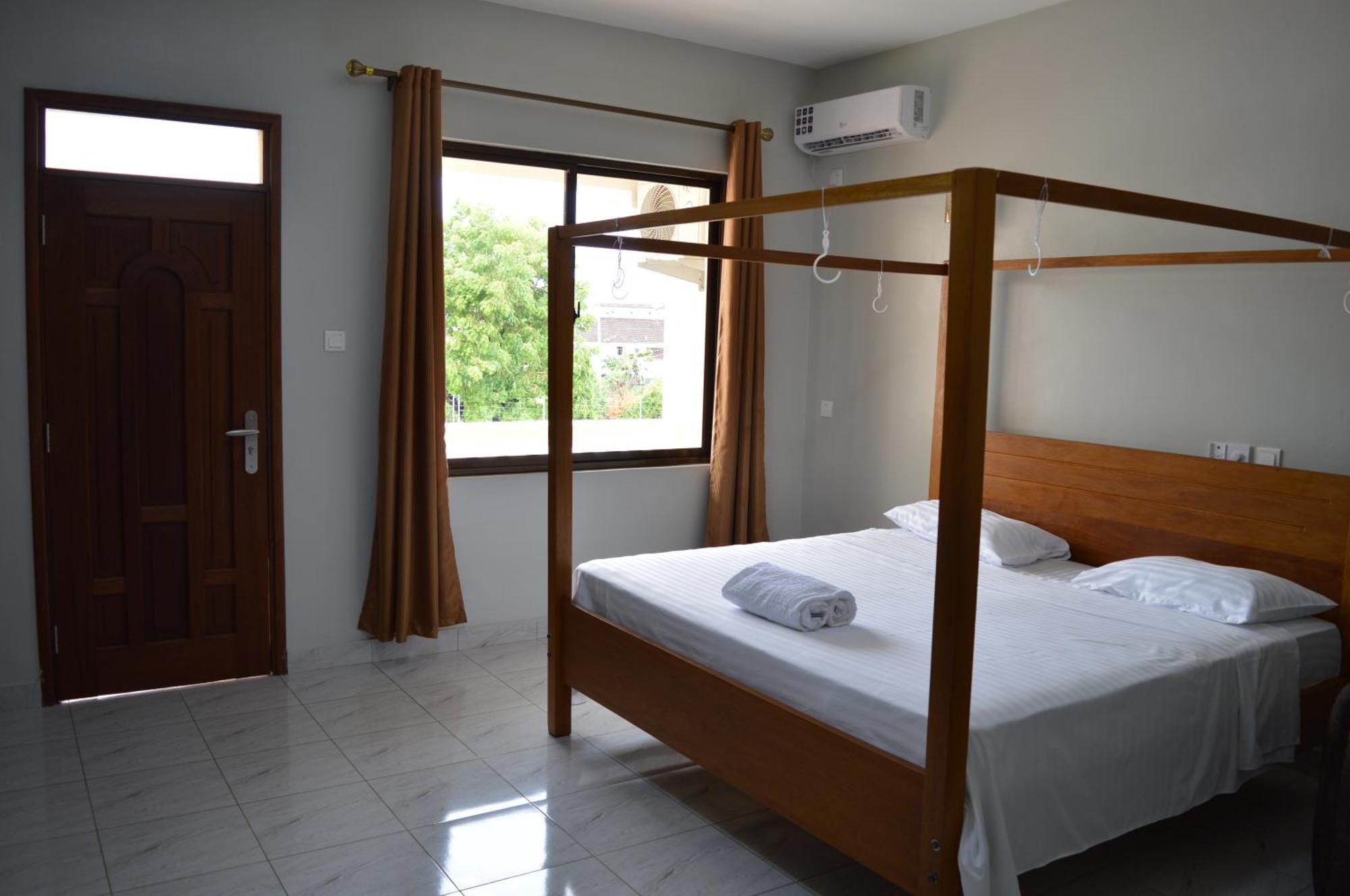 Hotel Tiffany Mombasa Kültér fotó