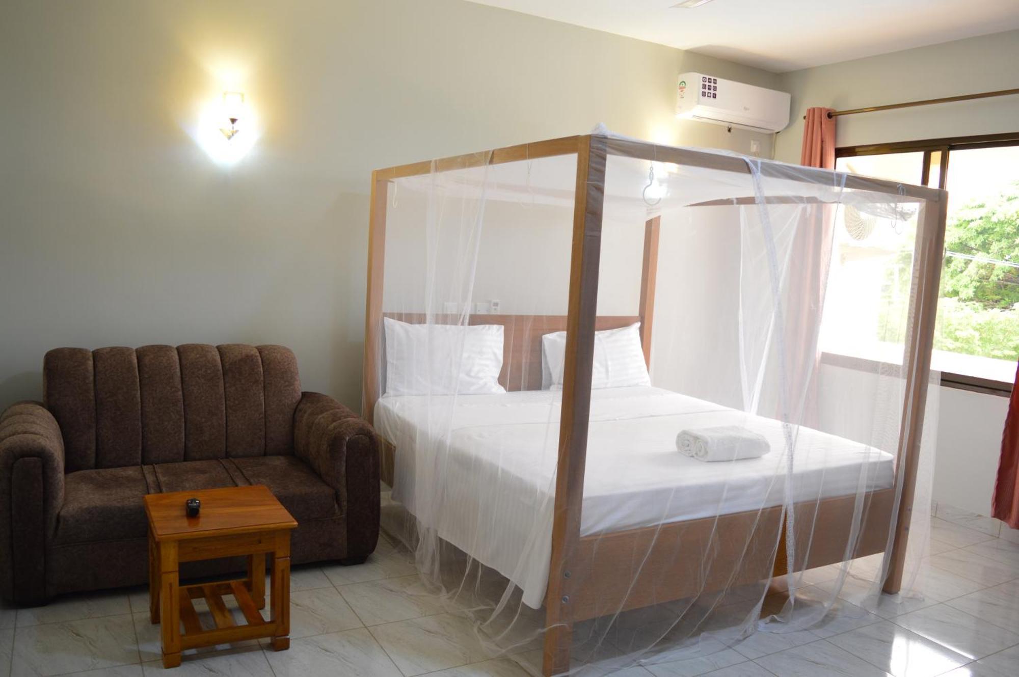 Hotel Tiffany Mombasa Kültér fotó