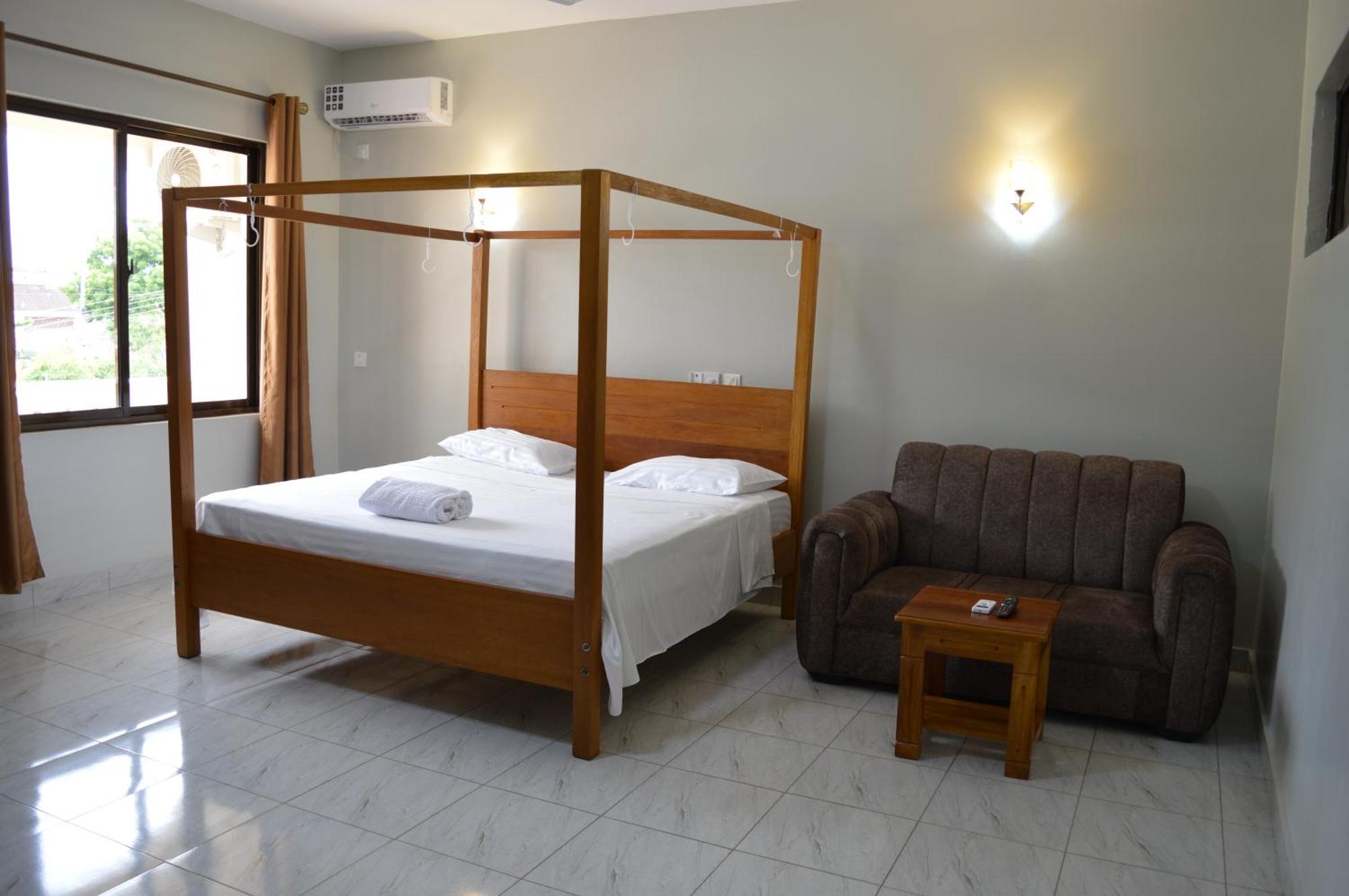 Hotel Tiffany Mombasa Kültér fotó